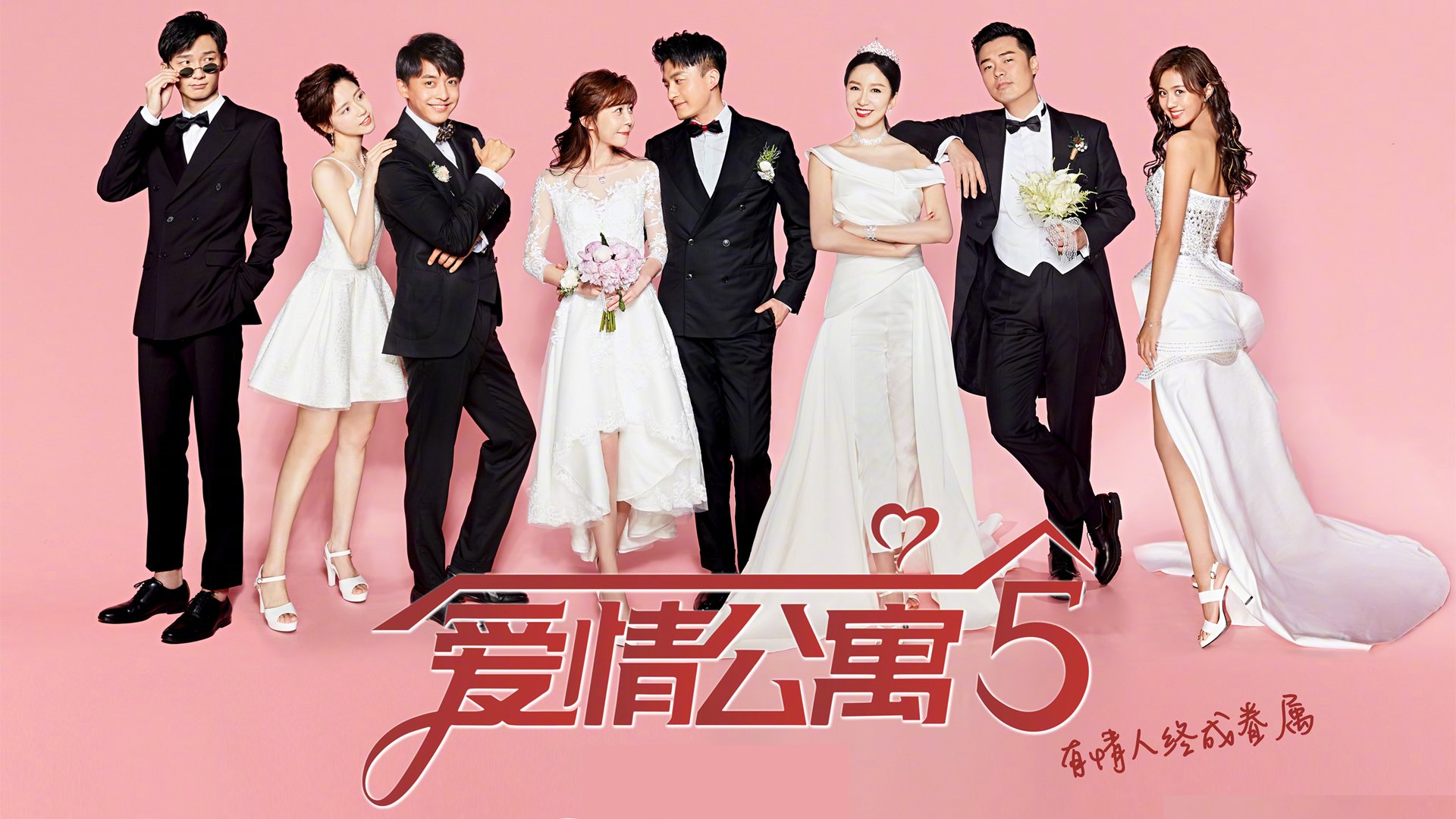 开云体育全站-明星运动员：赛场边的微笑故事，运动场上的明星